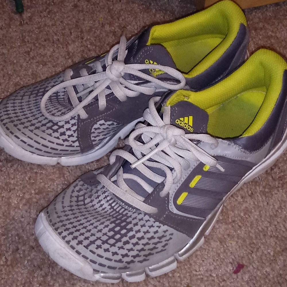 Adidas Sneakers